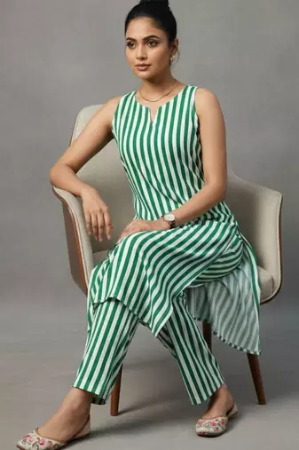 women striped regular workwear kurta with trousers