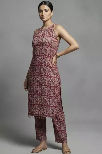 women ethnic motifs printed regular cotton workwear kurta with trousers