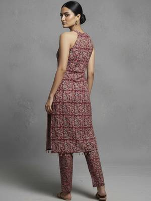 women ethnic motifs printed regular cotton workwear kurta with trousers 6