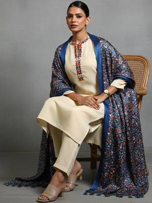 women embroidered regular thread work workwear kurta with trousers & with dupatta 1