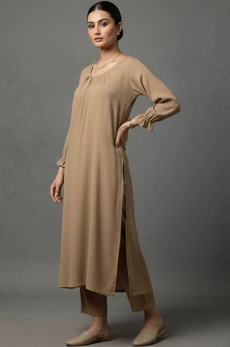 women regular workwear kurta with trousers