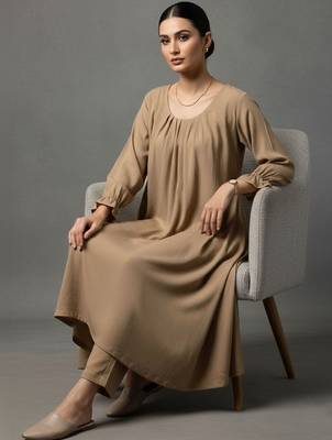 women regular workwear kurta with trousers 4