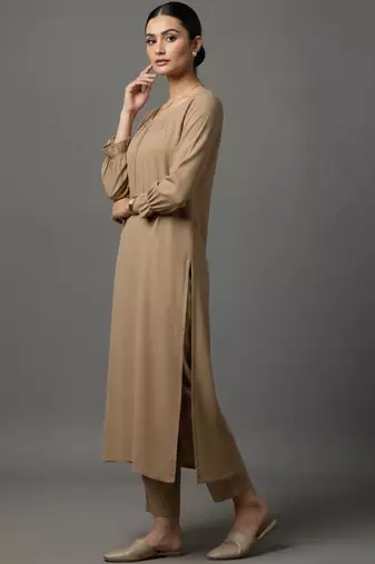 women regular workwear kurta with trousers