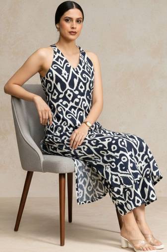 women printed regular cotton workwear kurta with trousers