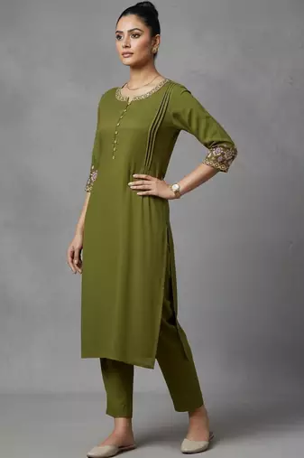 women ethnic motifs pleated thread work workwear kurta with trousers