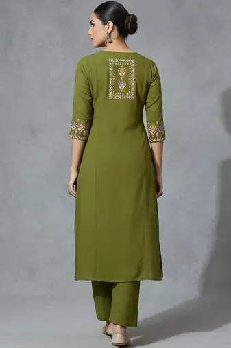 women ethnic motifs pleated thread work workwear kurta with trousers