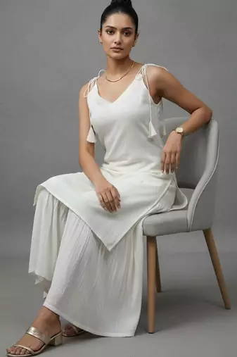 women regular kurti with sharara