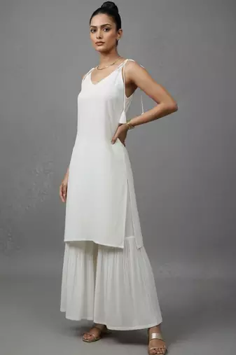 women regular kurti with sharara
