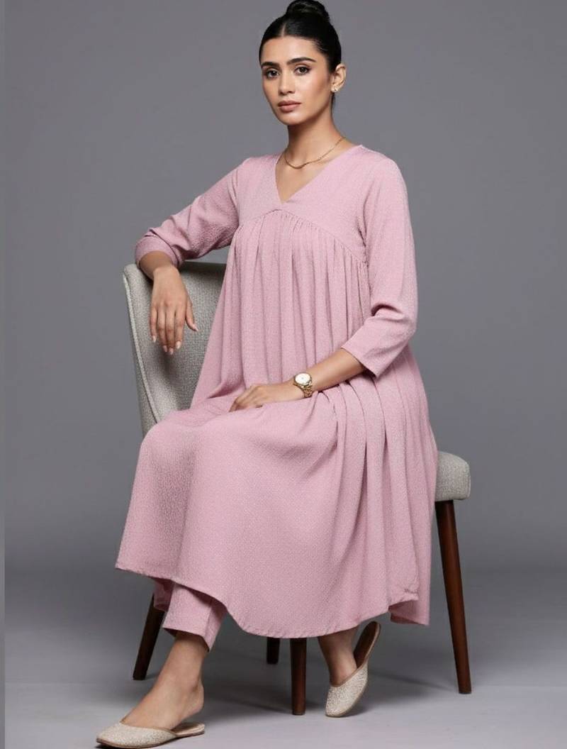 women panelled silk crepe workwear kurta with trousers