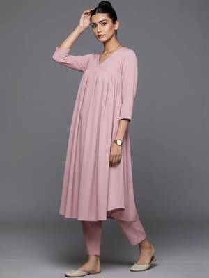 women panelled silk crepe workwear kurta with trousers 4