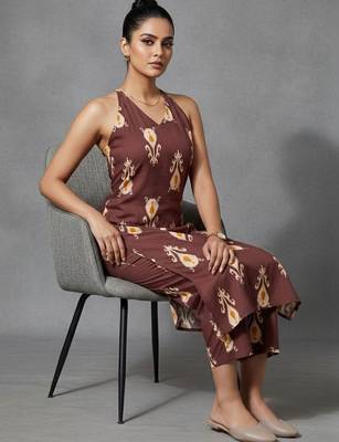 women ethnic motifs printed regular workwear kurta with trousers 1
