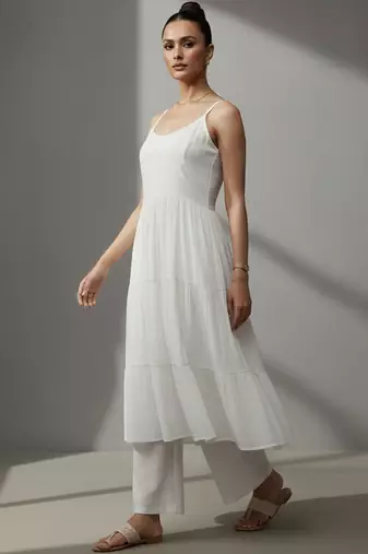 women tiered workwear kurta with palazzos