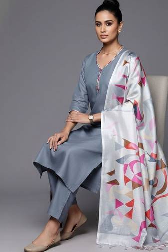 women regular thread work workwear kurta with trousers & with dupatta
