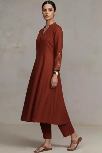 women regular sequinned workwear kurta with trousers