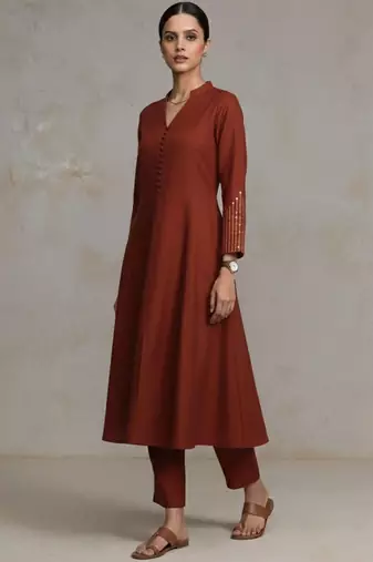 women regular sequinned workwear kurta with trousers