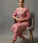 women printed regular thread work workwear kurta with trousers