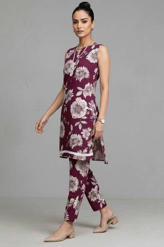 women floral printed regular cotton workwear kurta with trousers