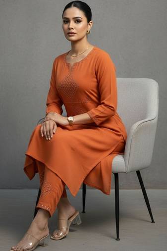 women ethnic motifs embroidered regular thread work workwear kurta with trousers