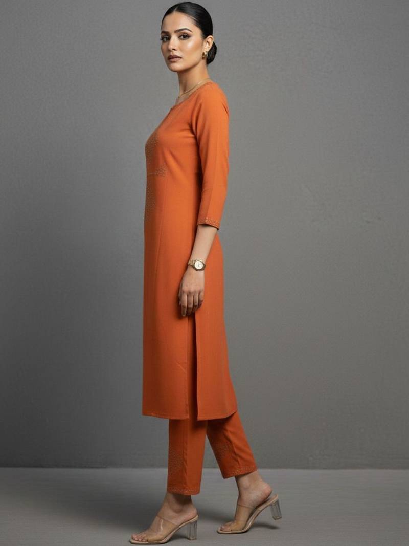 women ethnic motifs embroidered regular thread work workwear kurta with trousers
