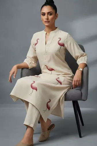 women animal printed regular workwear kurta with trousers