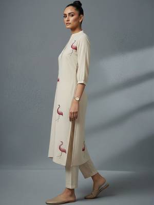 women animal printed regular workwear kurta with trousers 3