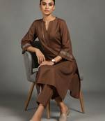 women embroidered sleek thread work work kurta with trousers