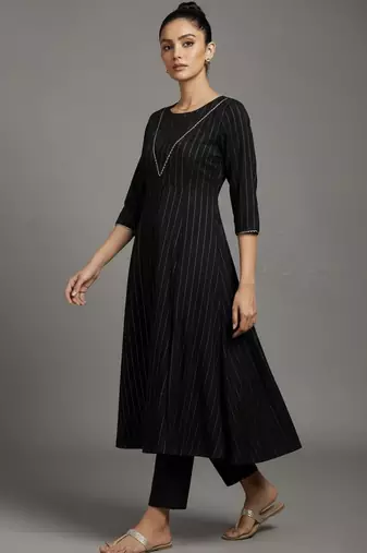 women striped regular thread work silk crepe workwear kurta with trousers