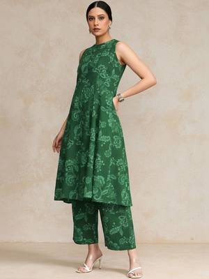 women floral printed urban work kurta with trousers 2