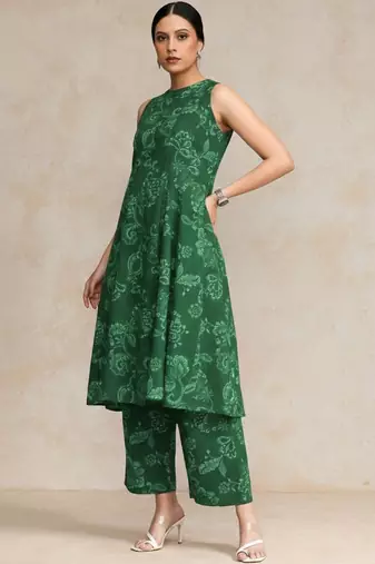 women floral printed urban work kurta with trousers