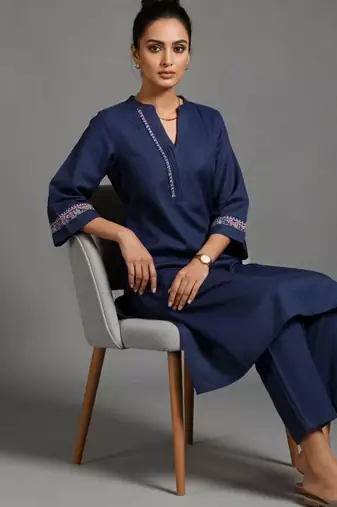 women embroidered thread work smart comfort kurta with trousers