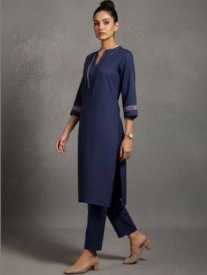 women embroidered thread work smart comfort kurta with trousers 4