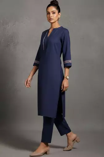 women embroidered thread work smart comfort kurta with trousers