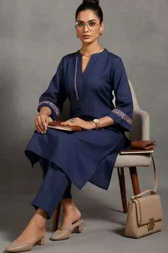 women embroidered thread work smart comfort kurta with trousers