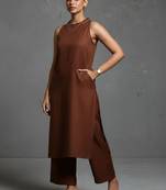 women sleek urban office kurta with trousers