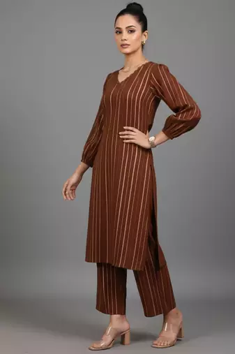 women striped urban sleek silk crepe kurta with trousers