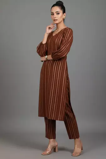 women striped urban sleek silk crepe kurta with trousers