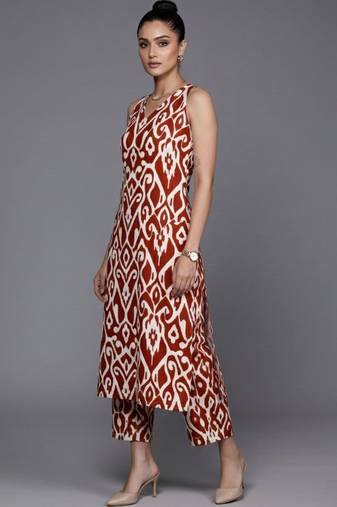 women ethnic motifs printed regular cotton workwear kurta with trousers