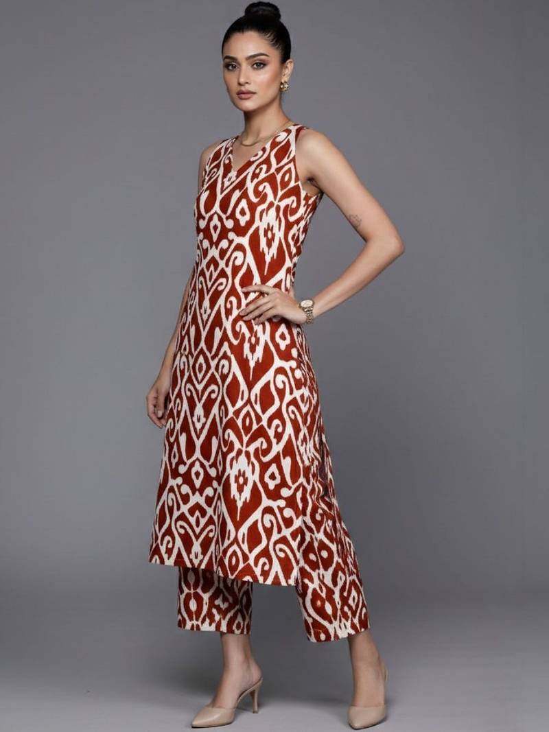 women ethnic motifs printed regular cotton workwear kurta with trousers