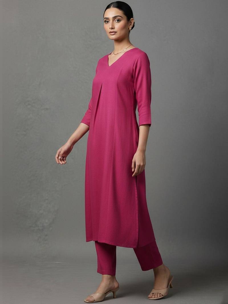 women regular workwear kurta with trousers