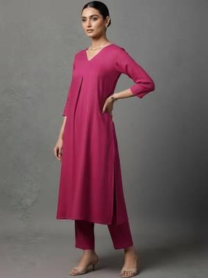 women regular workwear kurta with trousers 5