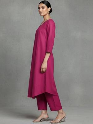 women regular workwear kurta with trousers 7
