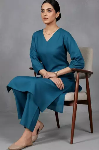 women regular cotton workwear kurta with trousers