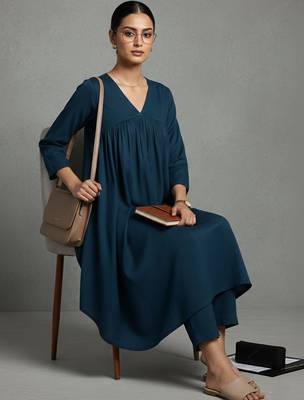 women empire silk crepe workwear kurta with trousers 4