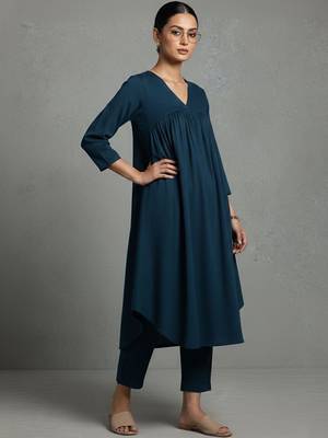 women empire silk crepe workwear kurta with trousers 7