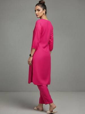 women regular thread work smart office kurta with trousers 2
