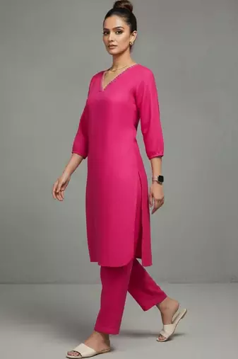 women regular thread work smart office kurta with trousers
