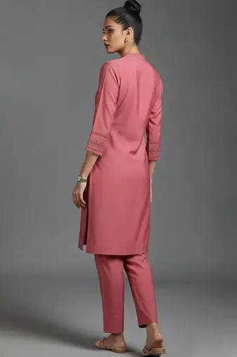 women regular thread work workwear kurta with trousers