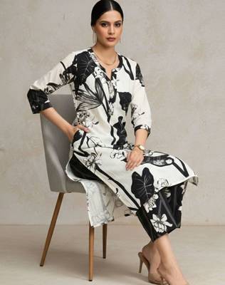 women floral printed regular cotton workwear kurta with trousers 1