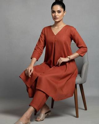 women regular workwear kurta with trousers 1