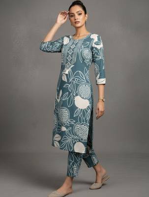 women ethnic motifs printed work thread work kurta with trousers 6